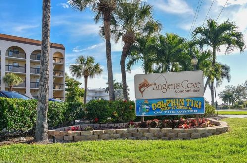 1003 Anglers Cv, Marco Island FL  34145-2365 exterior