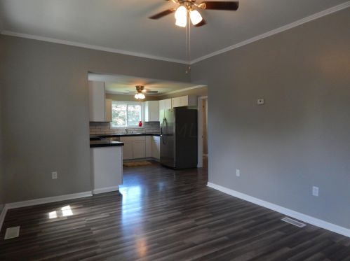 620 Auburn Ave, Bellefontaine, OH 43311-1104