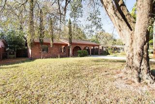 7448 Leroy Dr, Jacksonville, FL 32244-1640