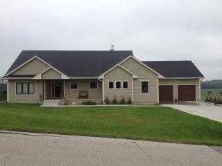 22872 Valley View Trl, Adel, IA 50003-4440