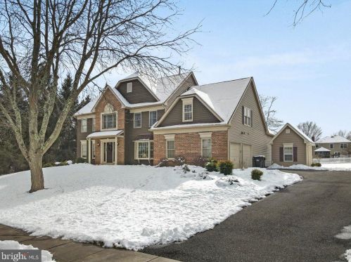 107 Kelsey Dr, Lansdale, PA 19446-6484