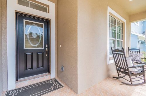 4823 Sky Blue Dr, Lutz FL  33558-8055 exterior