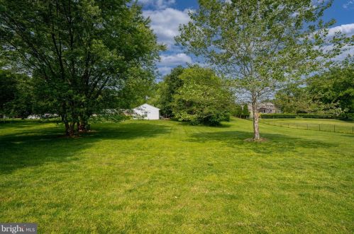 2409 Little River Rd, Haymarket VA  20169-1205 exterior