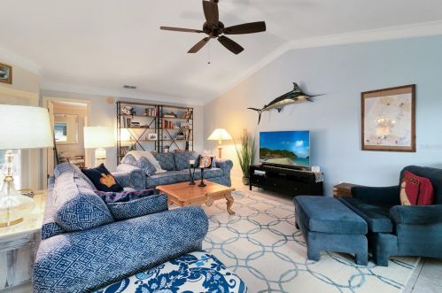 8206 Andalucia Ct, Orlando, FL 32836-8732