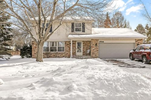 3514 Glen Oaks Ave, Saint Paul, MN 55110-5611