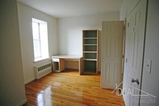 176 Clermont Ave, Brooklyn NY  11205-3304 exterior