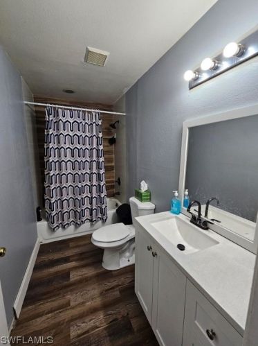 2605 59th St, Lehigh Acres FL  33971-5727 exterior