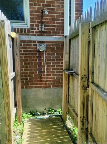 659 Pequot Ave, United States Coast Guard Ac CT  06320-4230 exterior