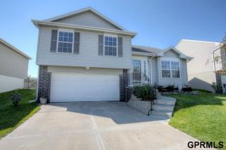 16463 Burdette St, Omaha, NE 68116-2577