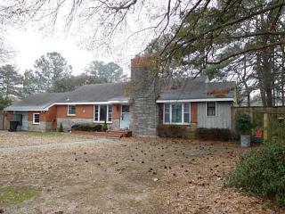 5217 High St, Portsmouth, VA 23703-4115