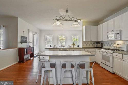 436 Spyglass Hill Dr, Charles Town WV  25414-4053 exterior