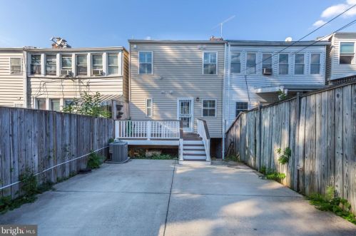 408 Emerson St, Washington DC 20011-6114 exterior