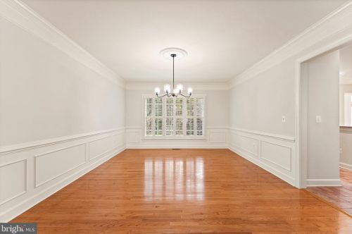 43530 Butler Pl, Leesburg VA 20176-7428 exterior