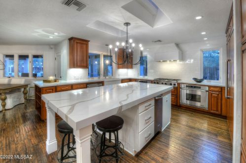 6821 Calle Luciente, Tucson, AZ 85715-3208