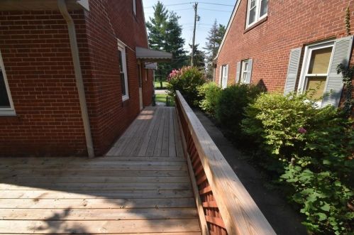 2074 Galbraith Rd, Cincinnati OH  45215-5634 exterior