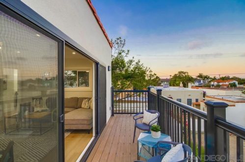 3124 Dumas St, San Diego CA 92106-1318 exterior