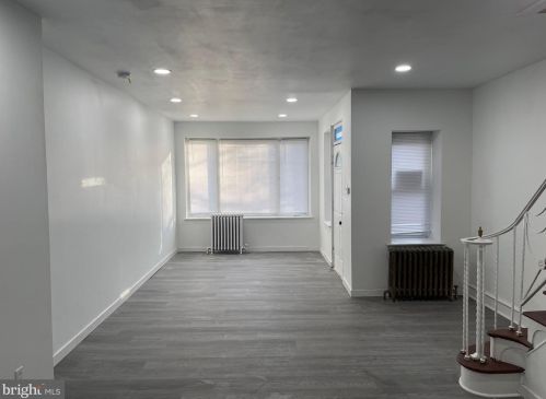 215 Comly St, Philadelphia PA  19120-1104 exterior