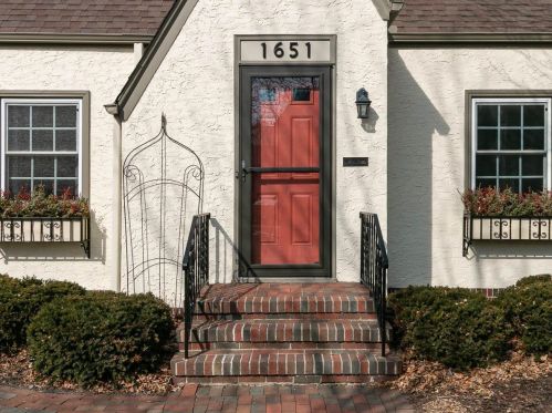 1651 Eleanor Ave, Saint Paul, MN 55116-1408
