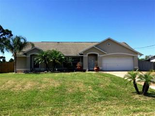 5061 Bridge Rd, Cocoa, FL 32927-9117