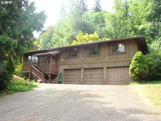 44128 Tapp Rd, Sandy, OR 97055-6766