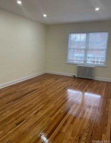 2320 Matthews Ave, Bronx NY  10467-9210 exterior