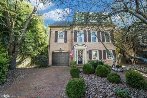 5300 Sherier Pl, Washington, DC 20016-2508