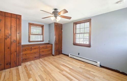 47 Great Pond Rd, Kingston NH  03848-3741 exterior