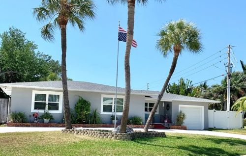 7800 Causeway Blvd, Saint Petersburg, FL 33707-1006