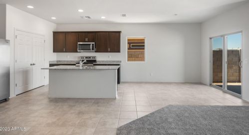 43704 Cypress Ln, Maricopa AZ  85138-4003 exterior