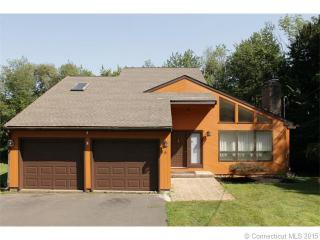 19 Burr Rd, Bloomfield, CT 06002-2203