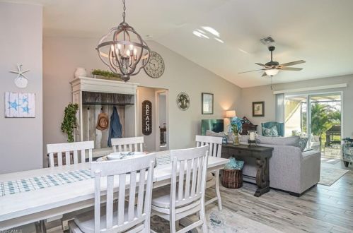 1123 4th Pl, Cape Coral FL  33990-0028 exterior