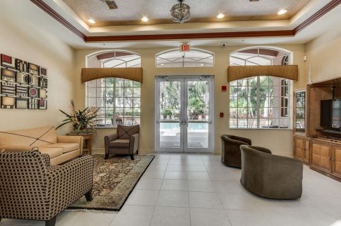 7110 Veneto Dr, Boynton Beach FL  33437-3741 exterior