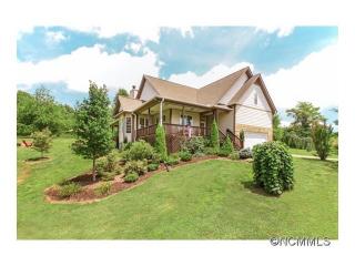 167 Eagles Eye Dr, Hendersonville, NC 28792-6936