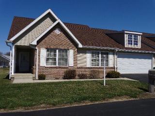 504 Amherst Dr, Eaton, OH 45320-1069