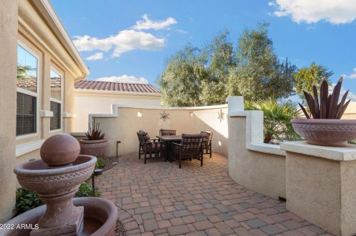 13111 Junipero Dr, Sun City, AZ 85375-2369