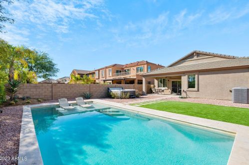 28305 44th Way, Cave Creek AZ  85331-3641 exterior