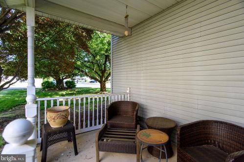 6529 Baywood Dr, Harrisburg PA 17111-6894 exterior