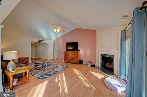 102 Falmouth Way, Dover DE  19904-5390 exterior