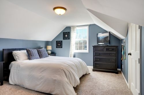 7326 Nicollet Ave, Minneapolis MN 55423-3121 exterior