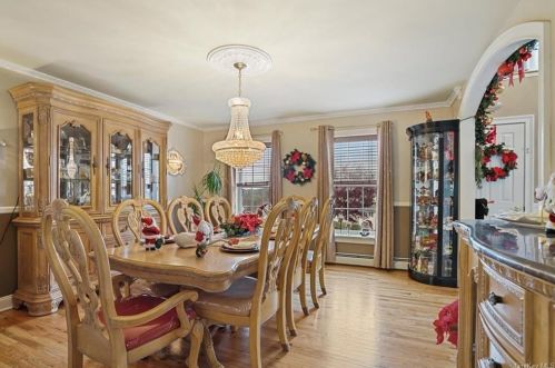 4 Fountayne Ct, Washingtonville NY  10992-1001 exterior