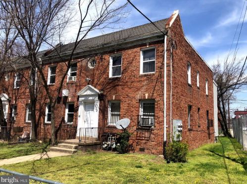 620 Mellon St, Washington, DC 20032-2542