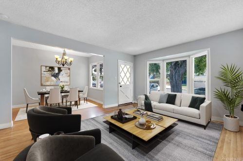 8137 Katherine Ave, Van Nuys, CA 91402-5312