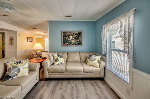 7196 Drum Dr, Saint James City FL  33956-2726 exterior