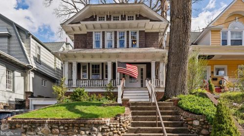 916 Stuyvesant Ave, Trenton, NJ 08618-4022