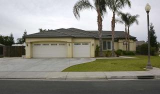 9409 Lake Victoria Dr, Bakersfield, CA 93312-6237