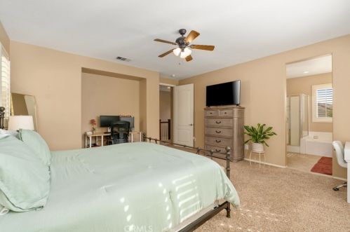 40357 Logan Ct, Temecula CA  92591-7507 exterior