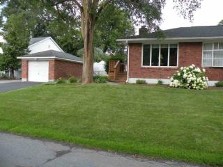95 Orlando Ave, Albany, NY 12203-2503