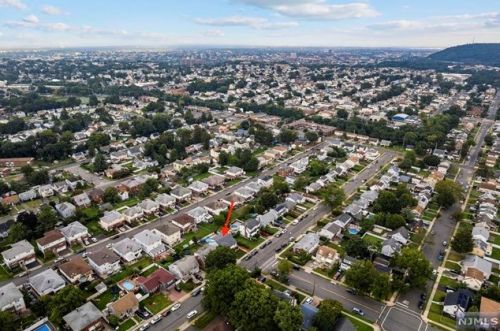 282 Rossiter Ave, Paterson NJ  07502-1317 exterior