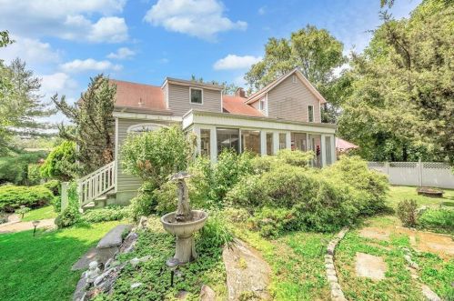 47 Malcolm St, Crotonville NY  10562-3241 exterior