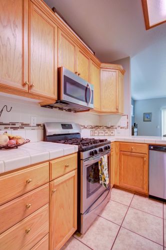 1429 Emerald Dr, Livingston CA  95334-9490 exterior